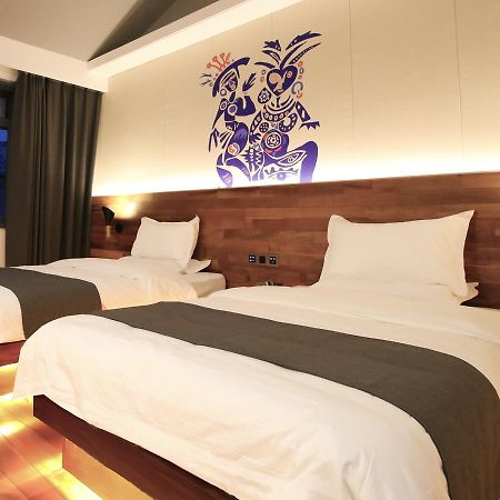 Lijiang Shuhe Travelling Hotel Exteriör bild