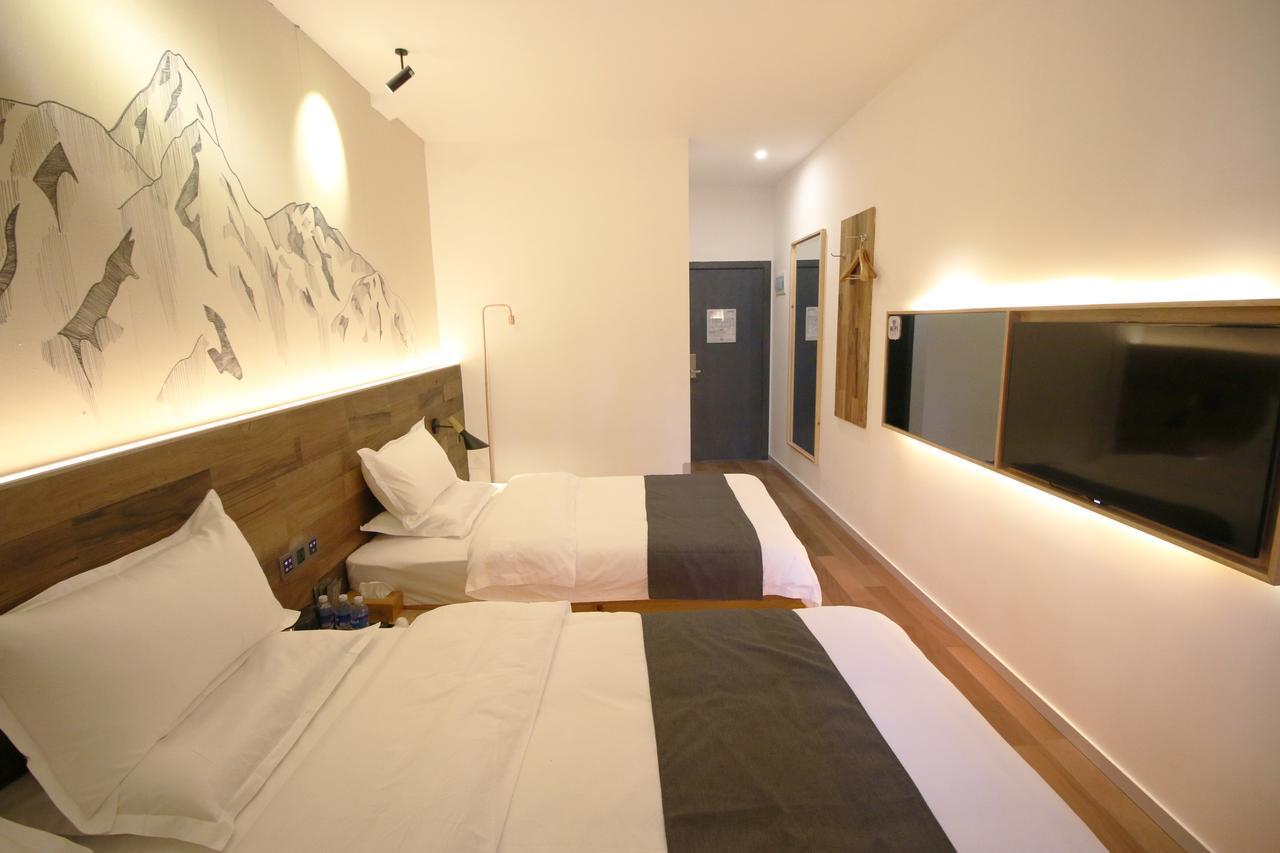 Lijiang Shuhe Travelling Hotel Exteriör bild