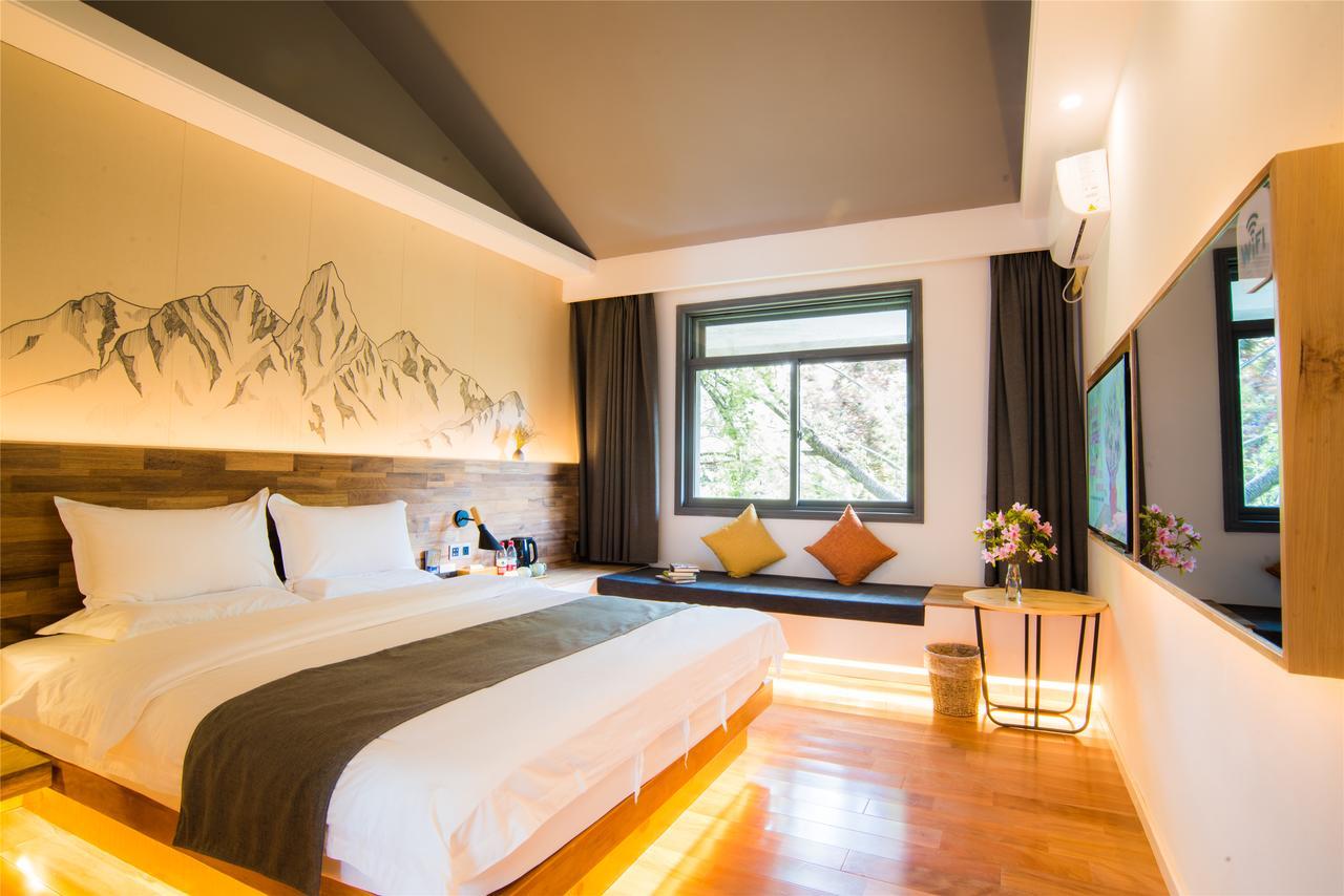 Lijiang Shuhe Travelling Hotel Exteriör bild