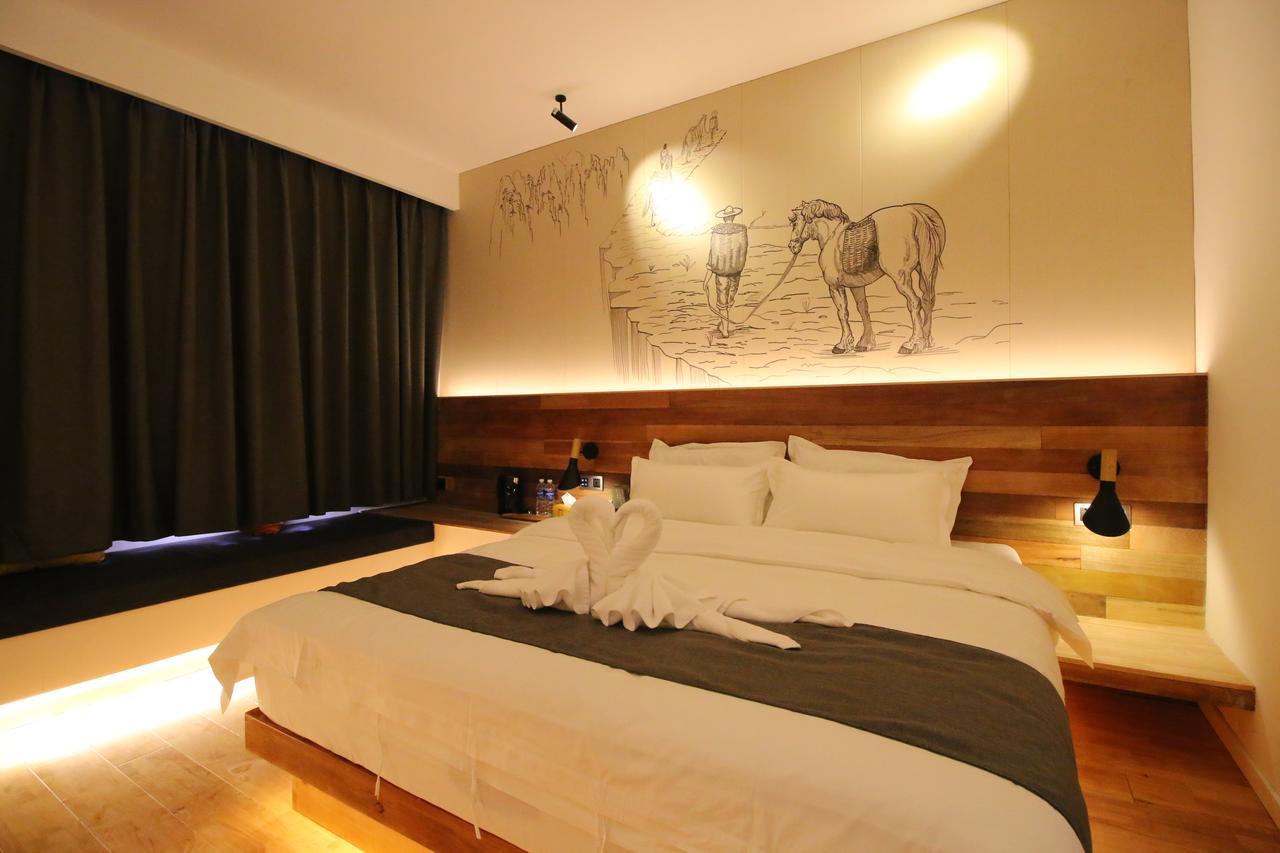 Lijiang Shuhe Travelling Hotel Exteriör bild